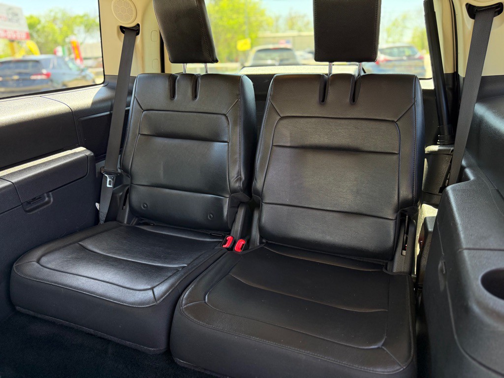 2017 Ford Flex Image 34