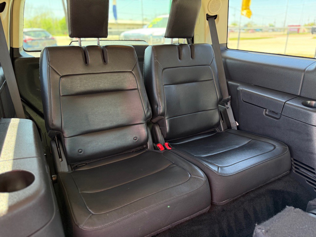 2017 Ford Flex Image 35