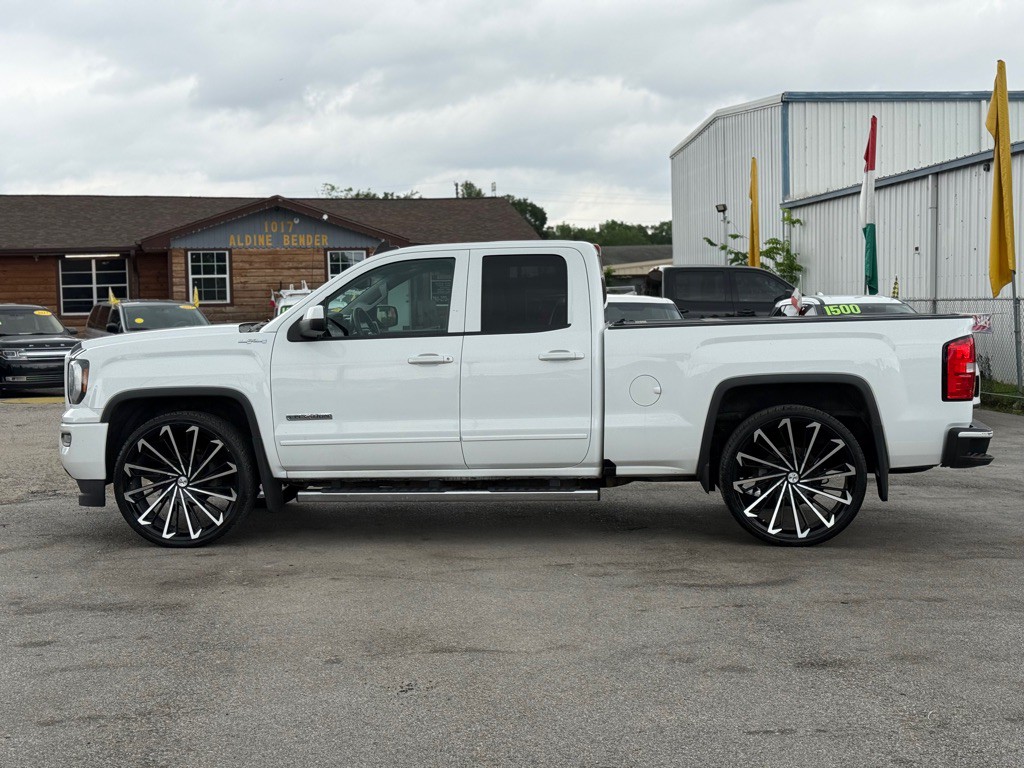 2018 GMC Sierra Image 3