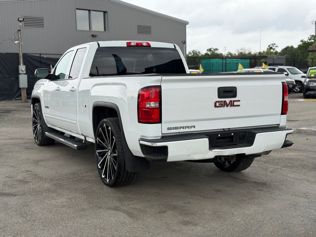 2018 GMC Sierra Image 5