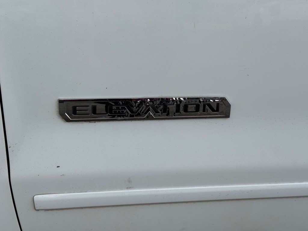 2018 GMC Sierra Image 15