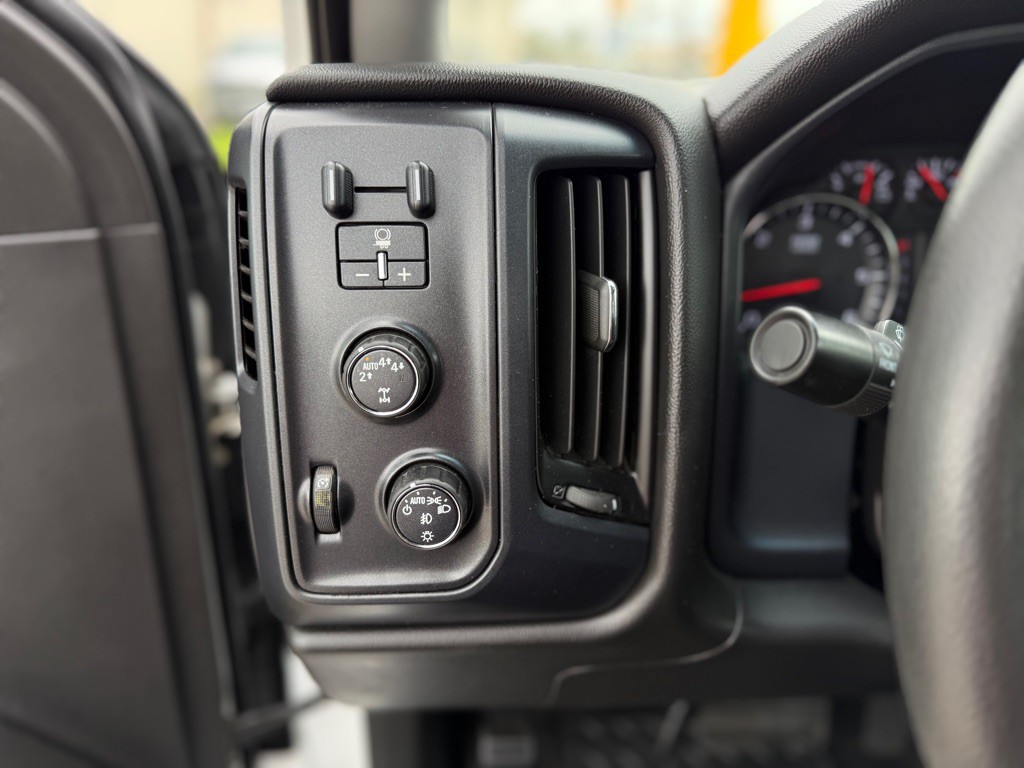 2018 GMC Sierra Image 19