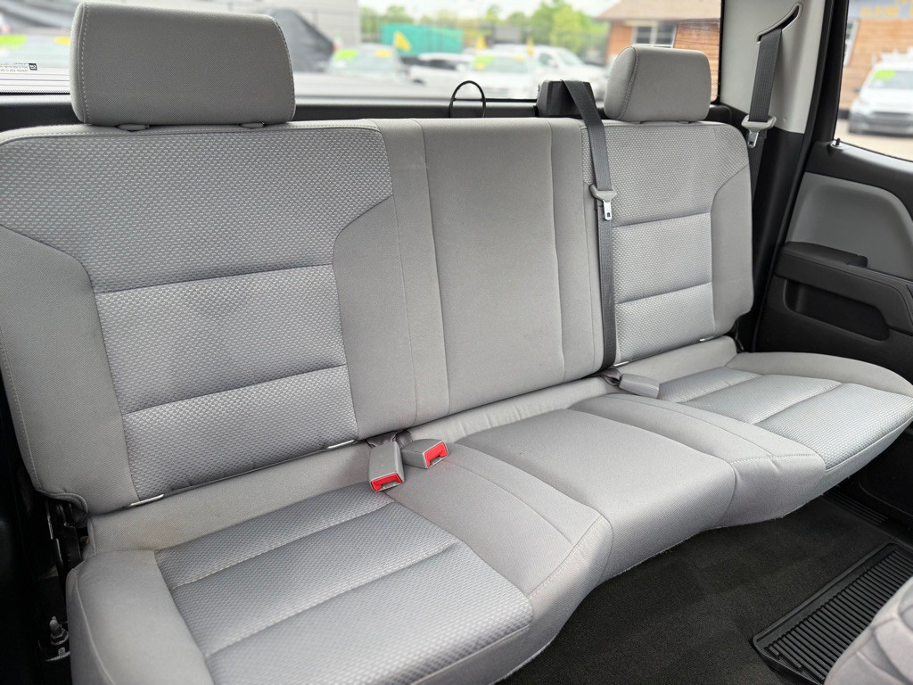 2018 GMC Sierra Image 30