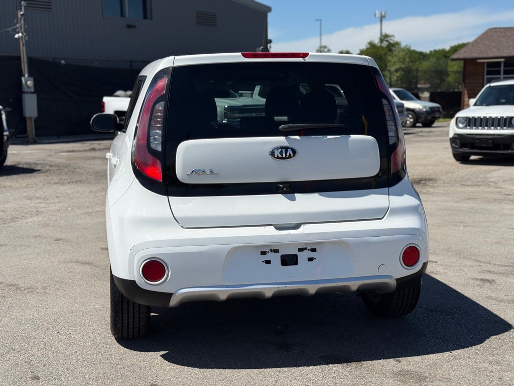 2018 Kia Soul Image 5