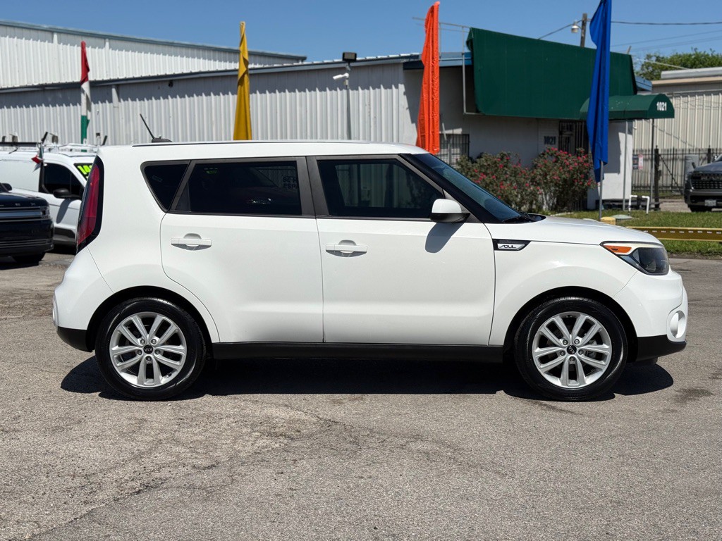2018 Kia Soul Image 8