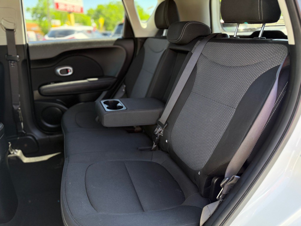 2018 Kia Soul Image 18