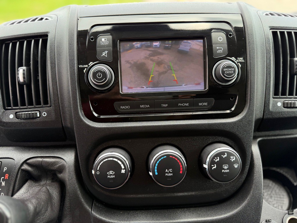 2021 RAM Promaster Image 25