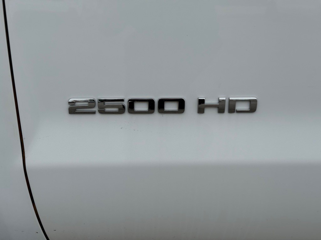 2019 Chevrolet Silverado 1500 Image 8