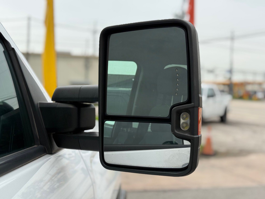 2019 Chevrolet Silverado 1500 Image 17