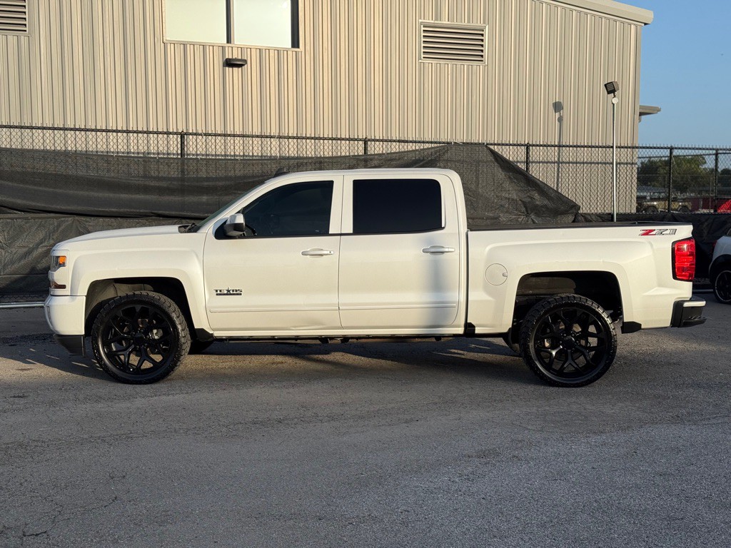 2018 Chevrolet Silverado 1500 Image 3