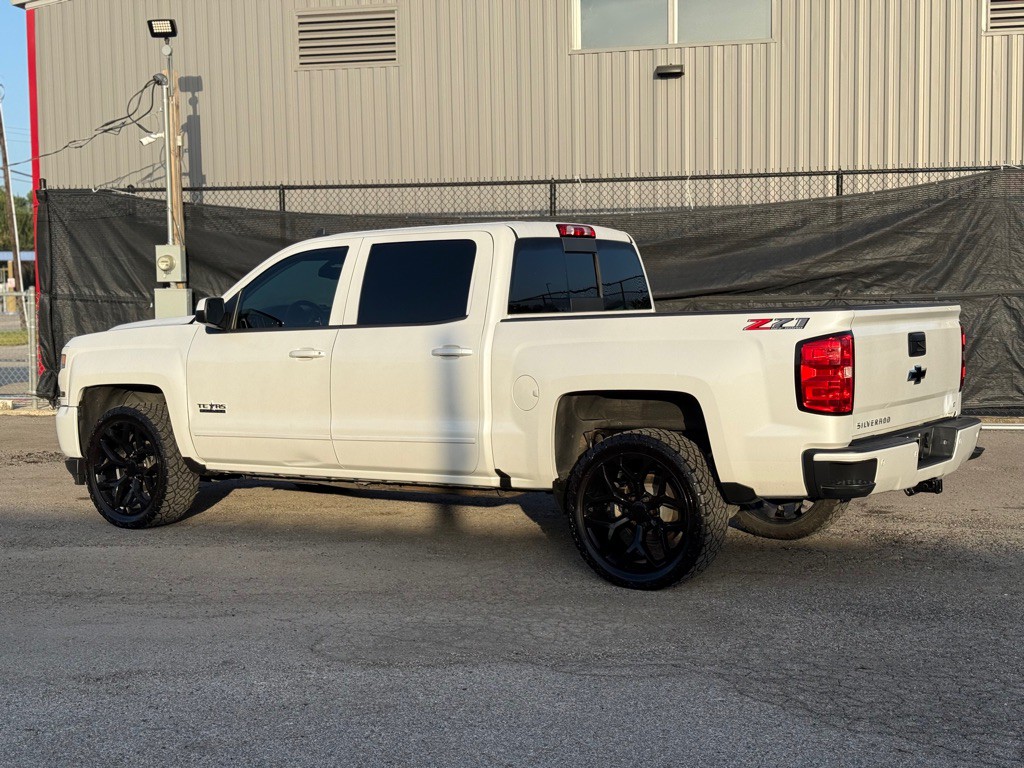 2018 Chevrolet Silverado 1500 Image 4