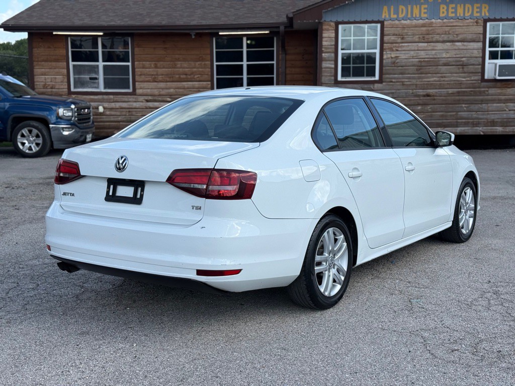 2018 Volkswagen Jetta Image 7
