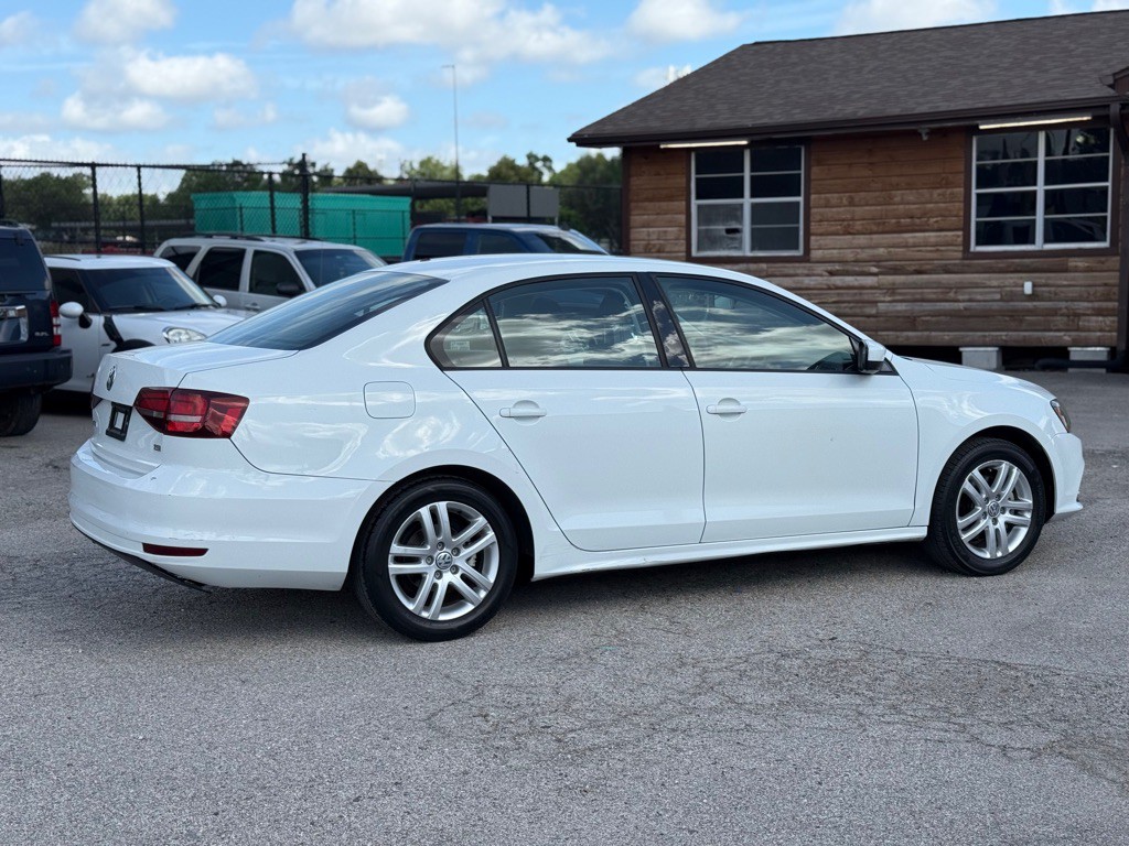 2018 Volkswagen Jetta Image 8