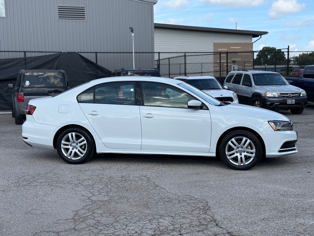 2018 Volkswagen Jetta Image 9
