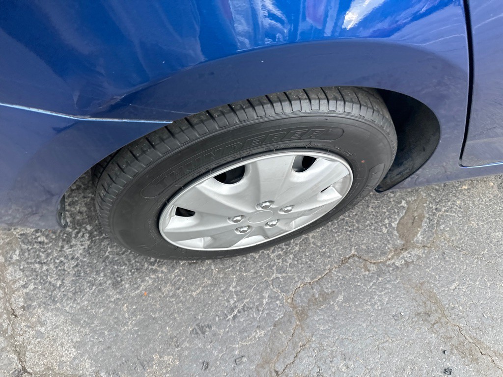 2017 Hyundai Accent Image 11