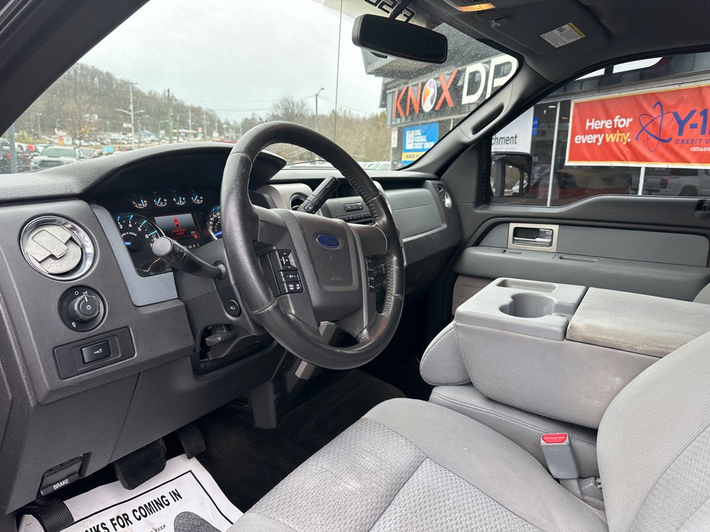 2011 Ford F-150 Image 12