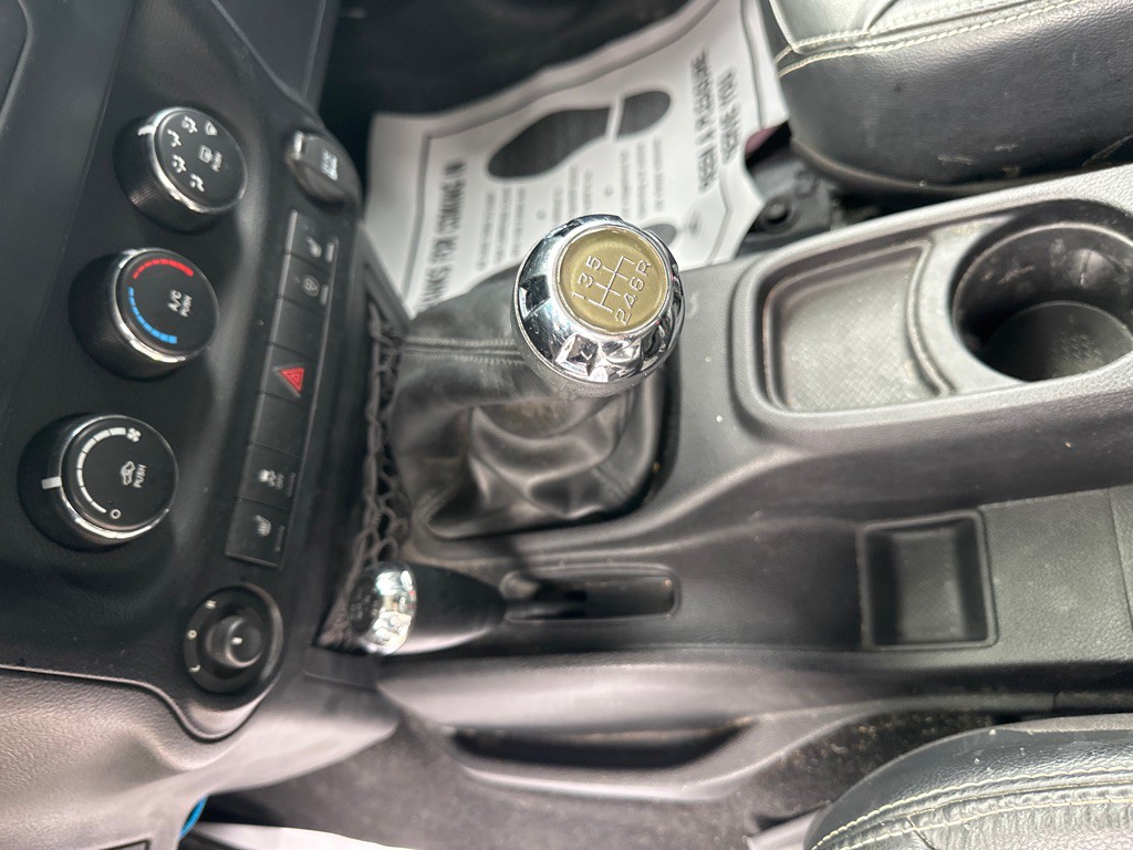 2013 Jeep Wrangler Unlimited Image 14