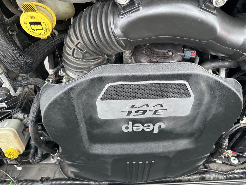 2013 Jeep Wrangler Unlimited Image 17