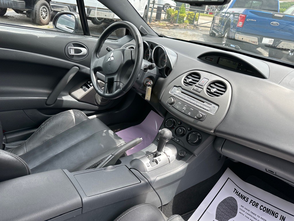 2010 Mitsubishi Eclipse Image 7