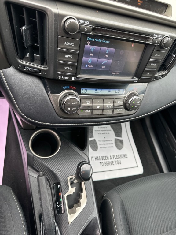 2015 Toyota Rav4 Image 14