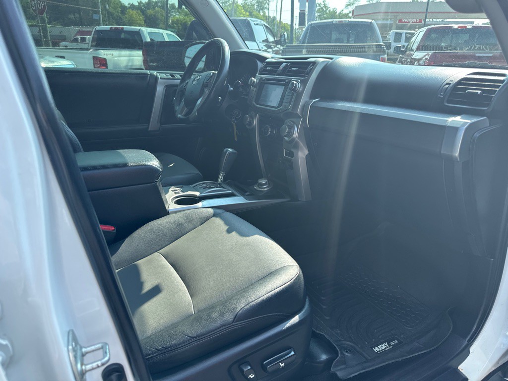 2014 Toyota 4Runner Image 7