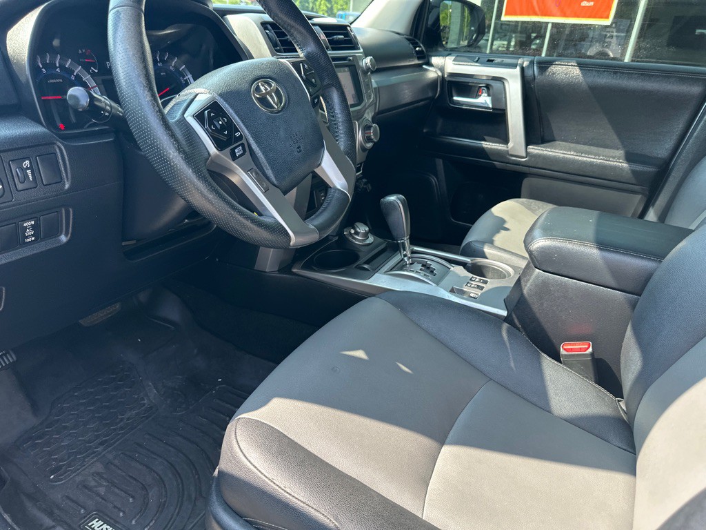 2014 Toyota 4Runner Image 15