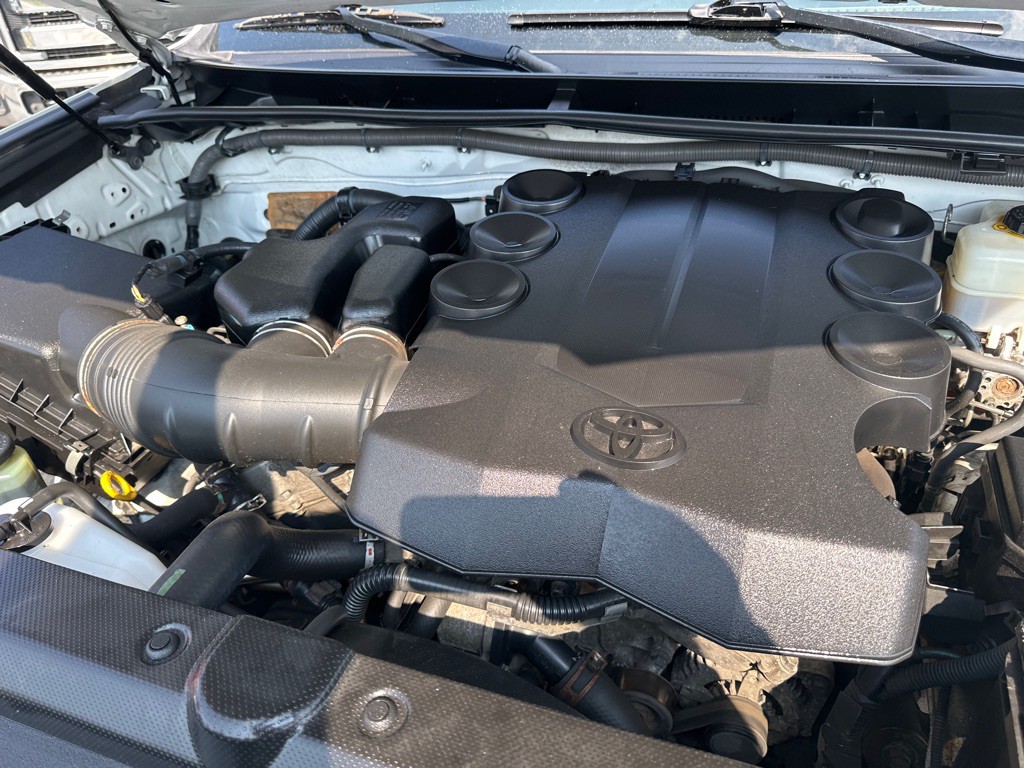 2014 Toyota 4Runner Image 19