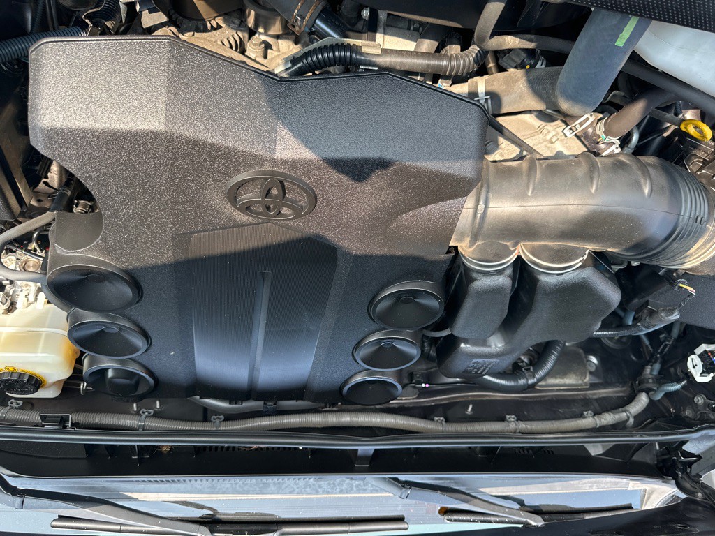 2016 Toyota 4Runner Image 20