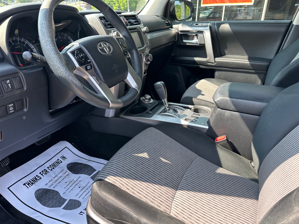 2015 Toyota 4Runner Image 15
