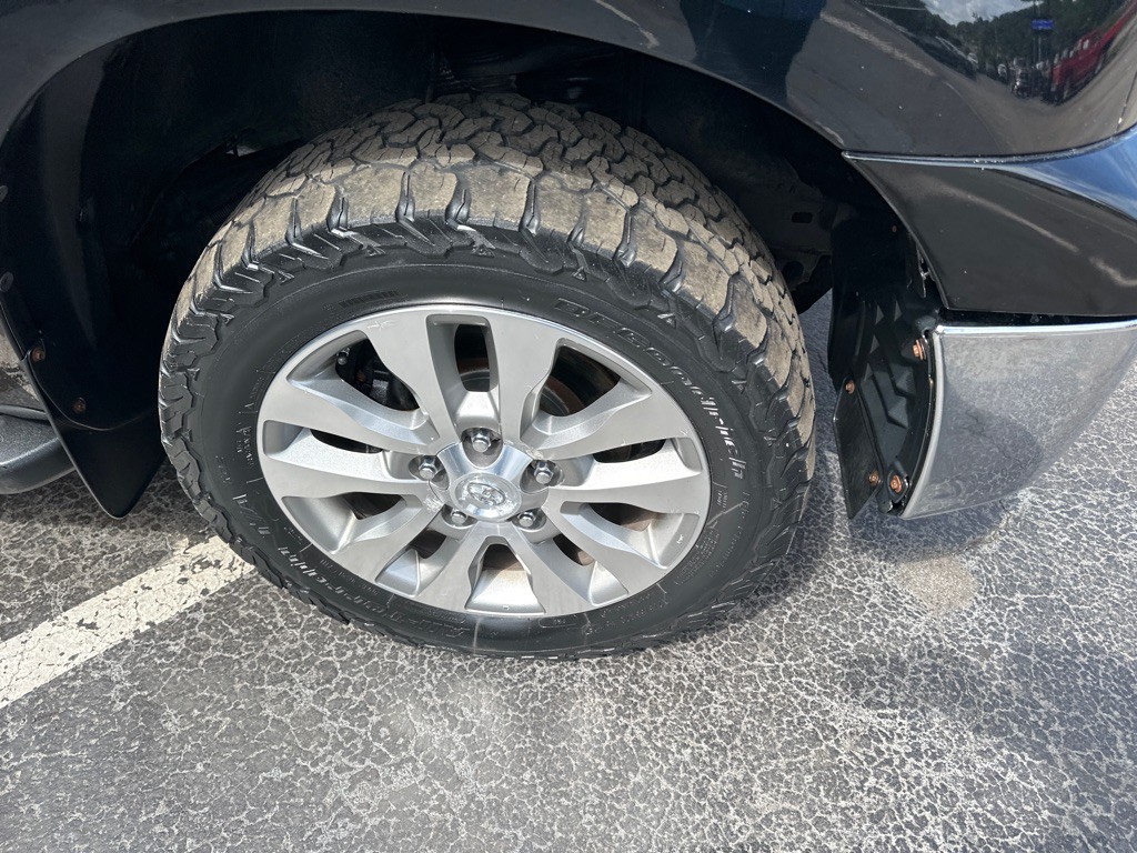 2010 Toyota Tundra Image 6