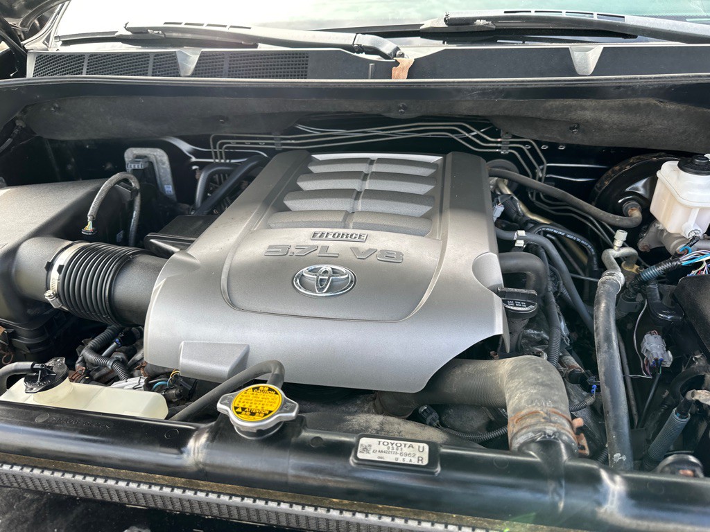 2010 Toyota Tundra Image 19