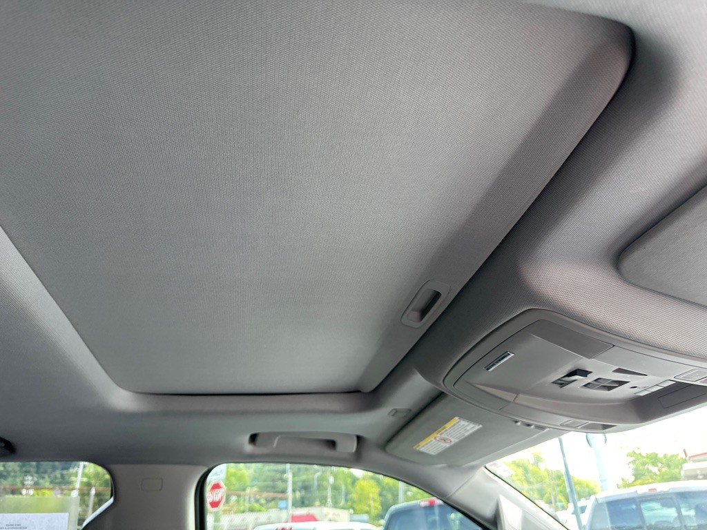 2015 Chevrolet Silverado 1500 Image 10