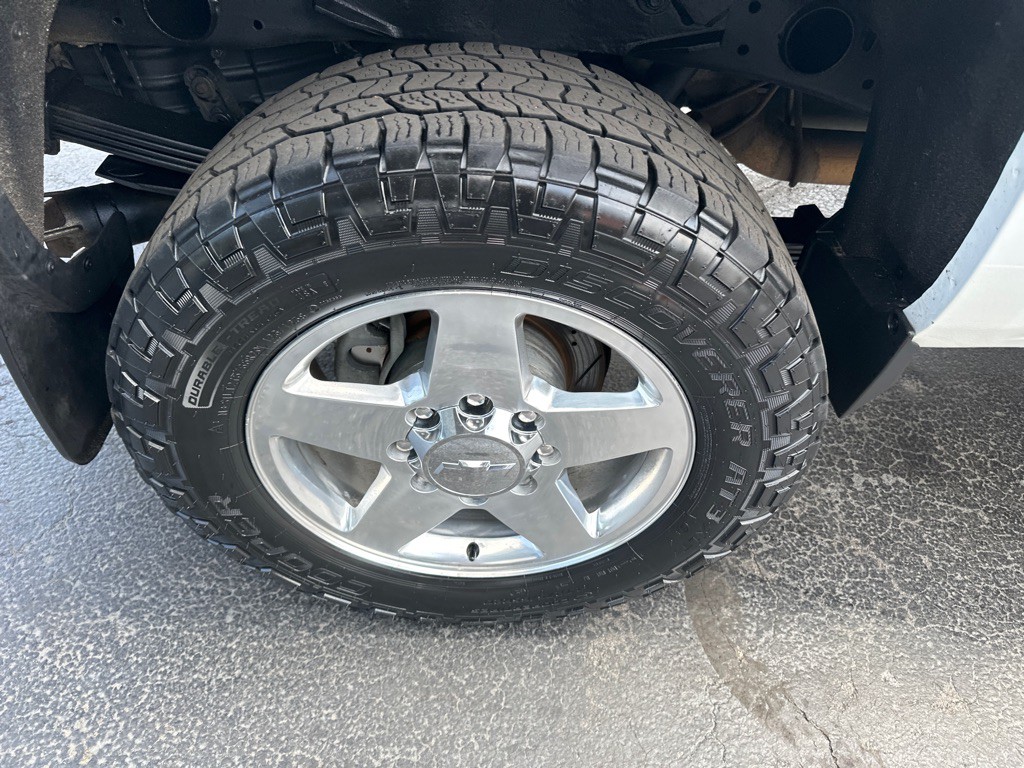 2015 Chevrolet Silverado 1500 Image 12
