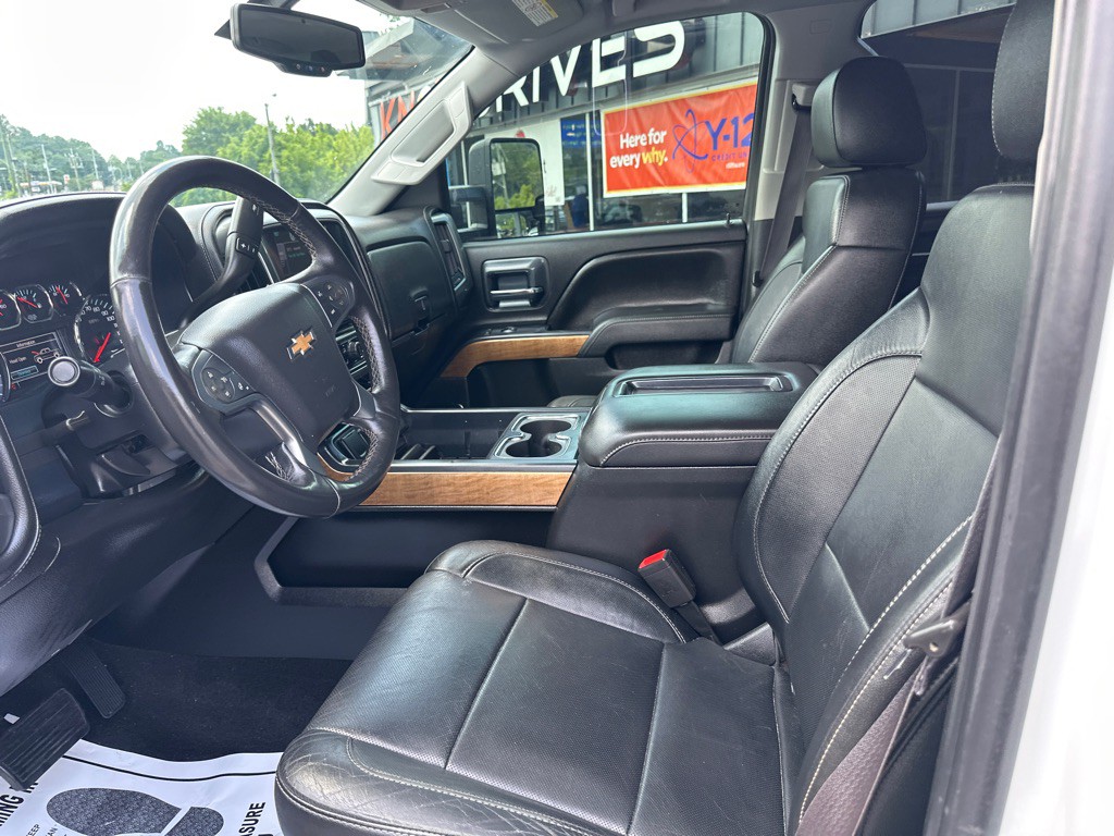 2015 Chevrolet Silverado 1500 Image 20