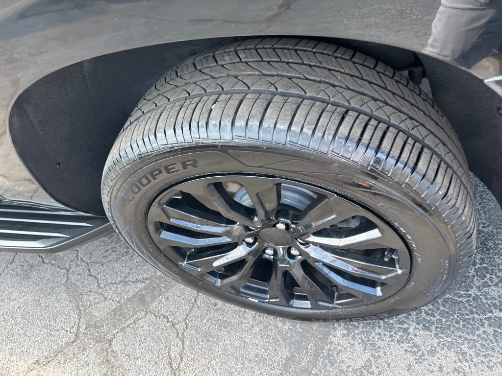 2021 GMC Yukon Image 15