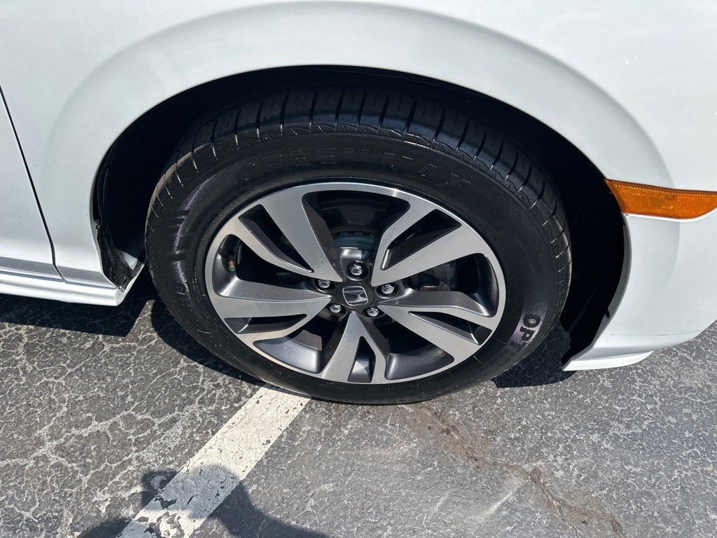 2021 Honda Odyssey Image 6