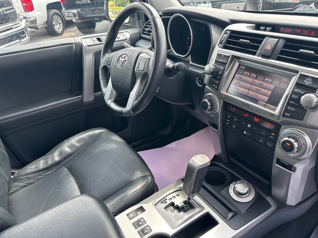 2011 Toyota 4Runner Image 8