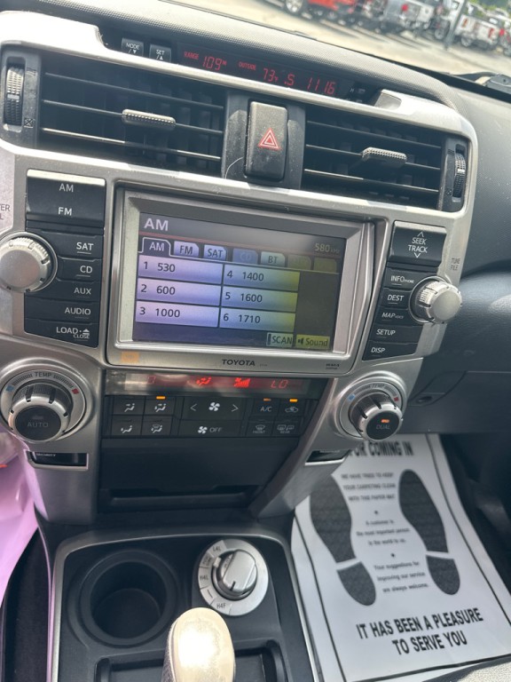 2011 Toyota 4Runner Image 17