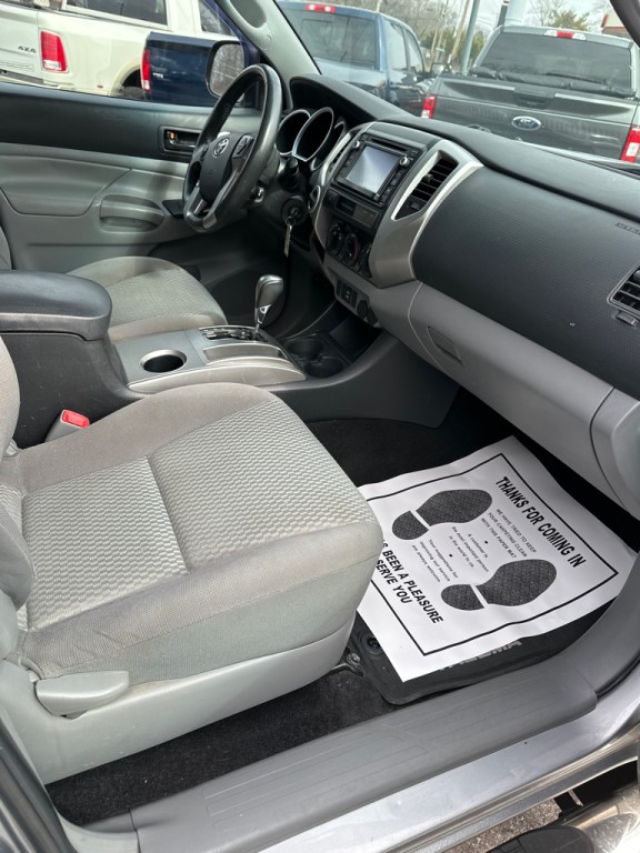 2014 Toyota Tacoma Image 7