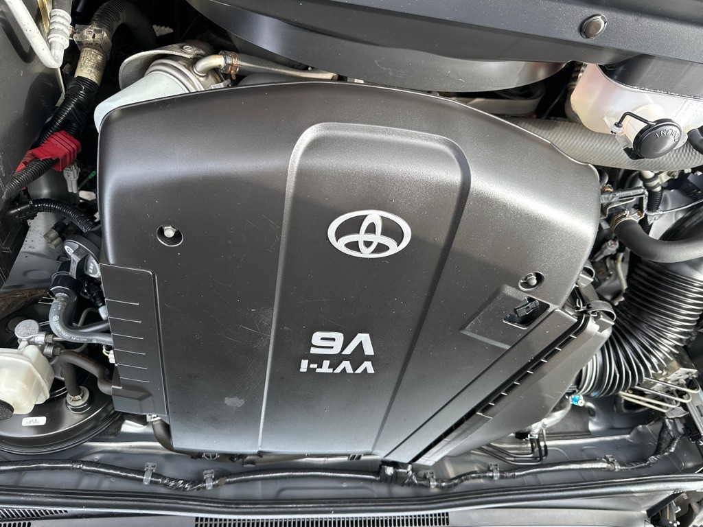 2014 Toyota Tacoma Image 17