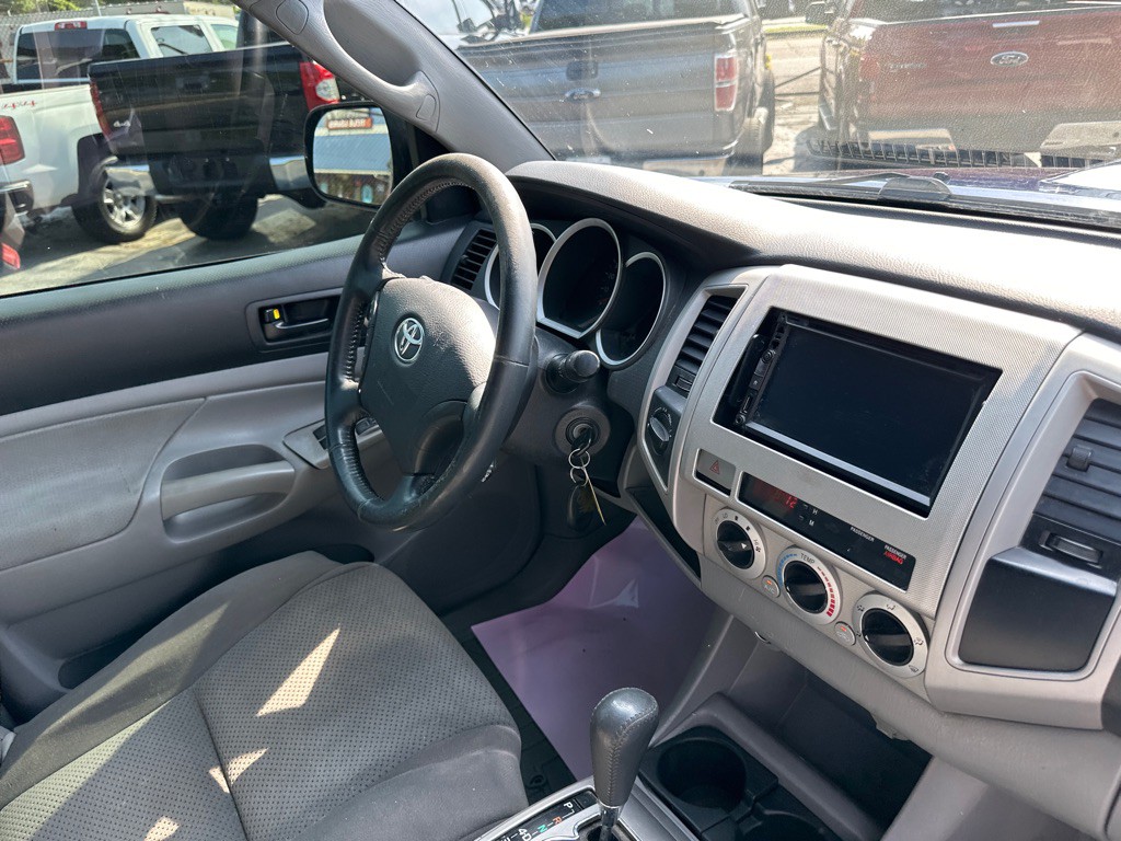 2007 Toyota Tacoma Image 9