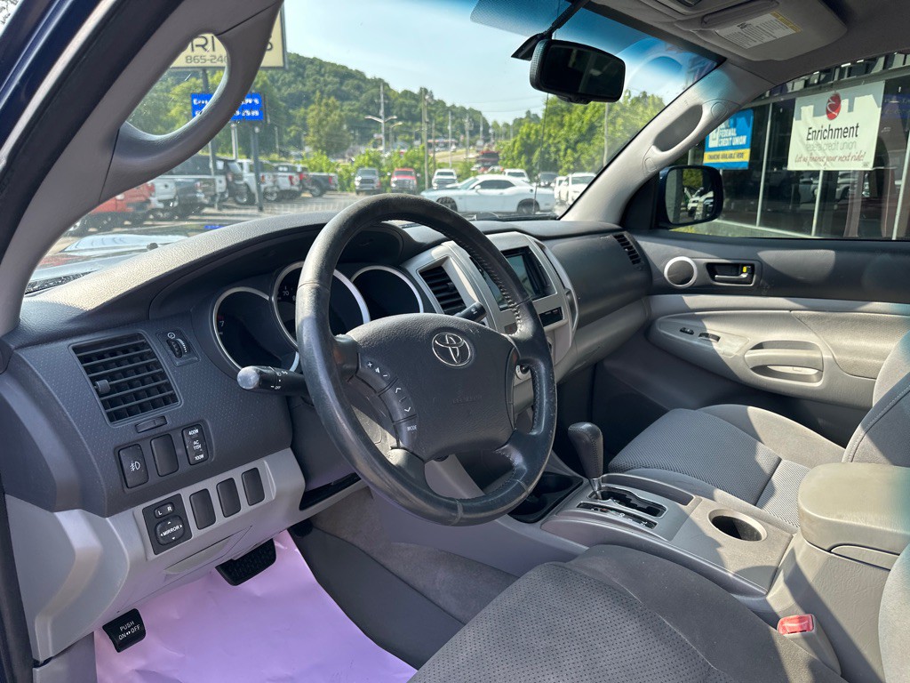 2007 Toyota Tacoma Image 15