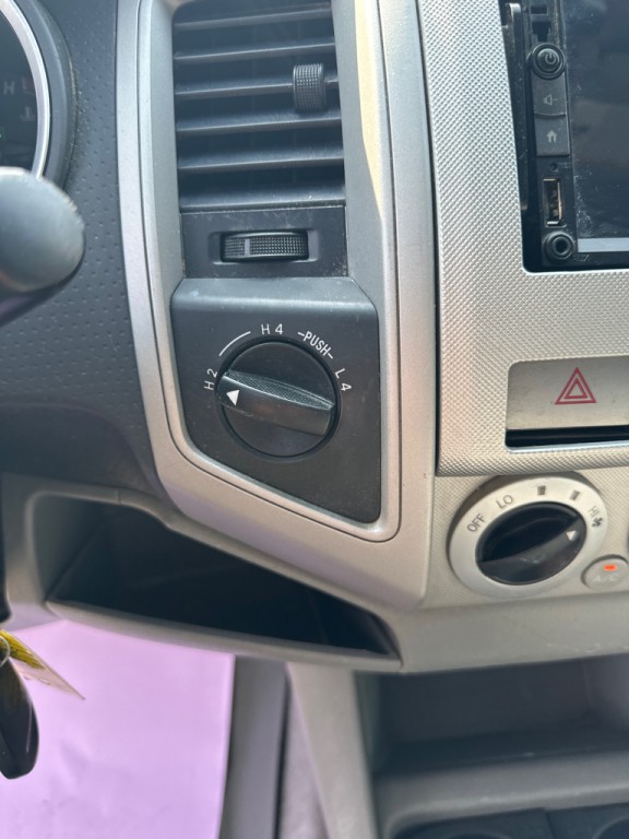 2007 Toyota Tacoma Image 17