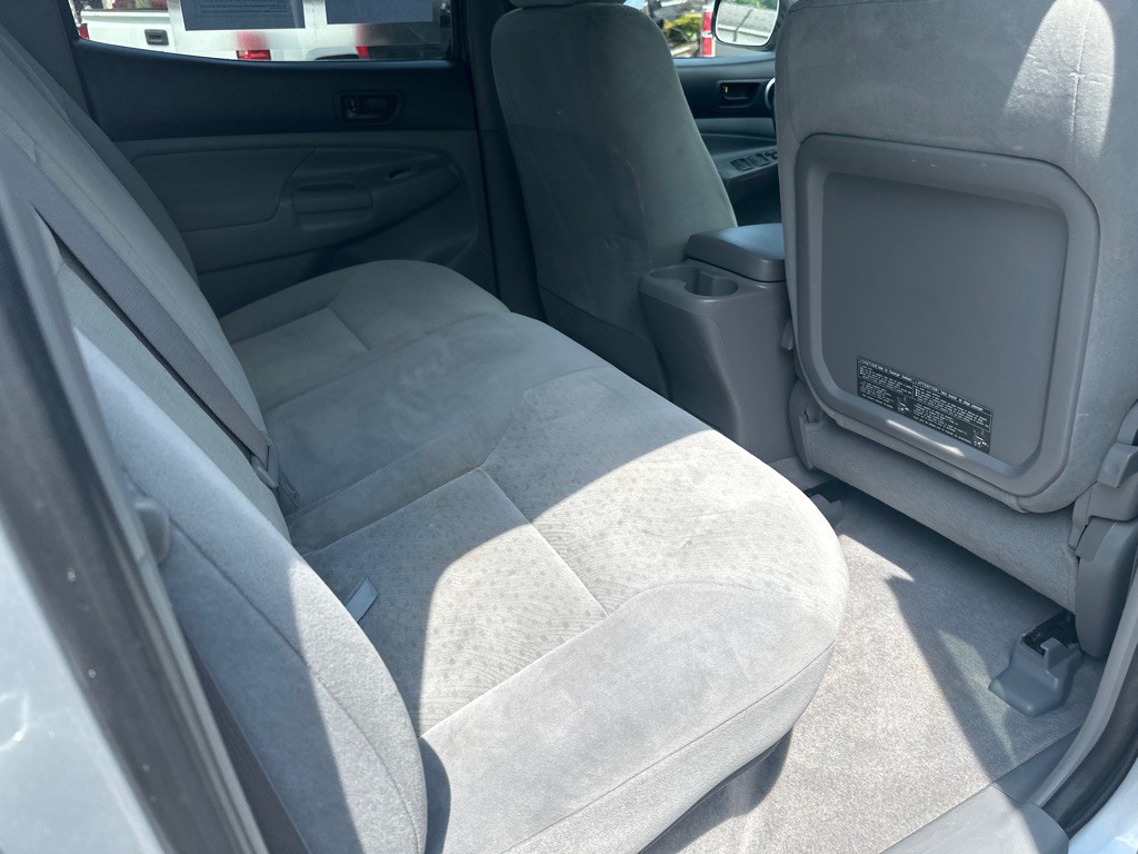 2006 Toyota Tacoma Image 9