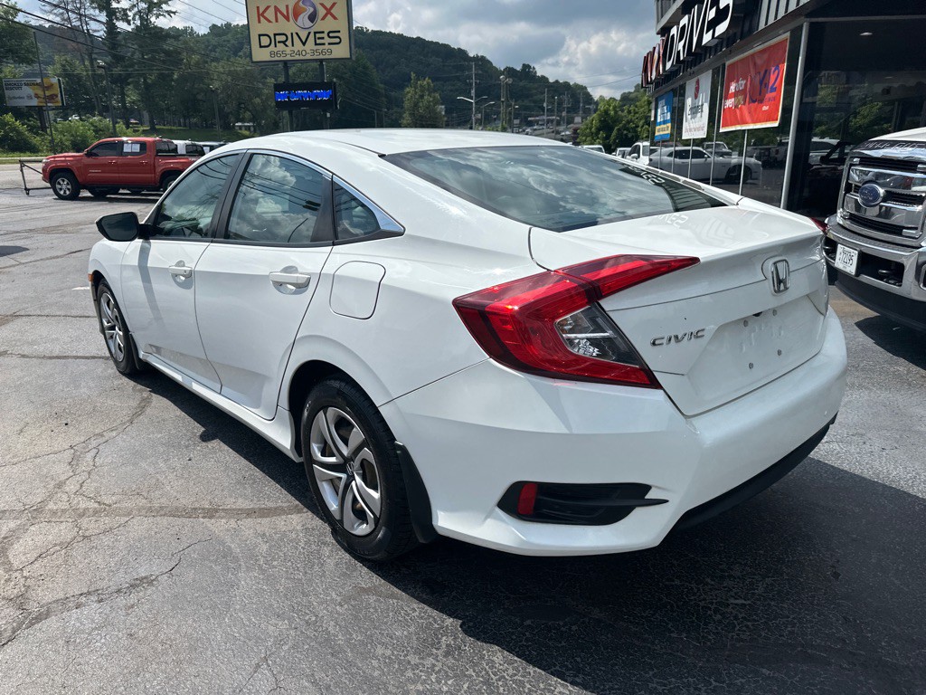 2016 Honda Civic Image 2