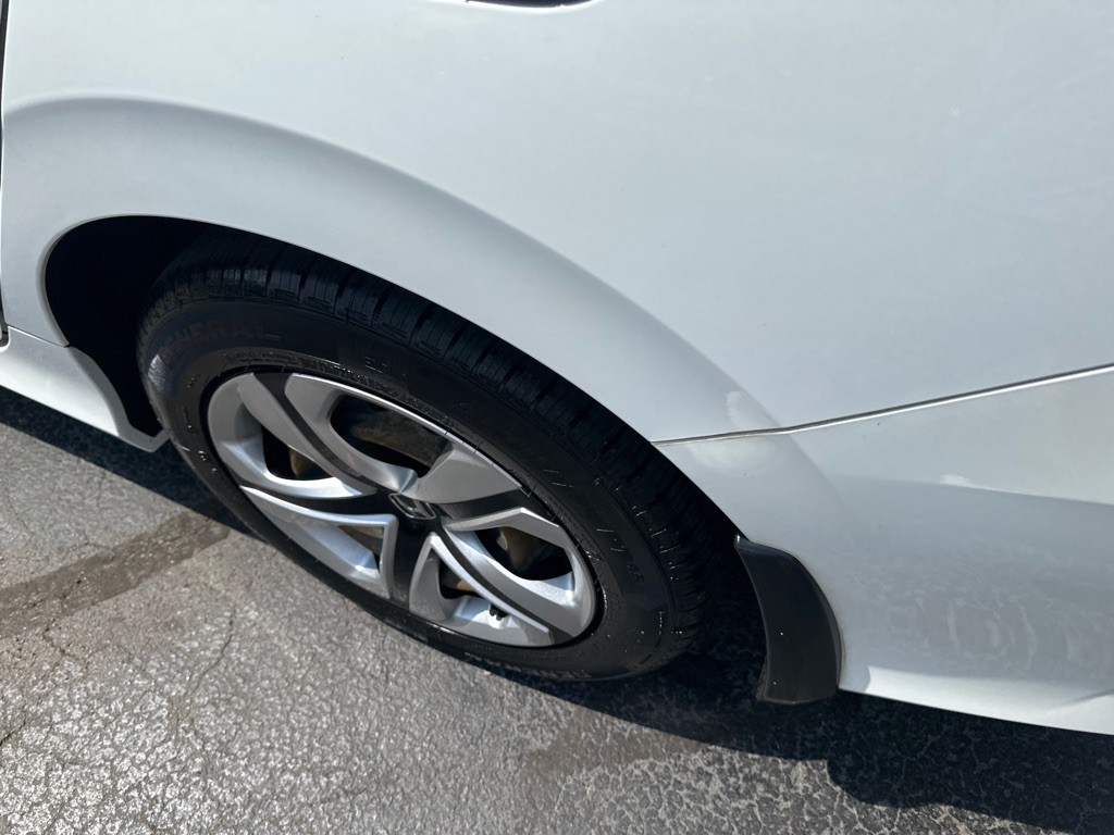 2016 Honda Civic Image 11