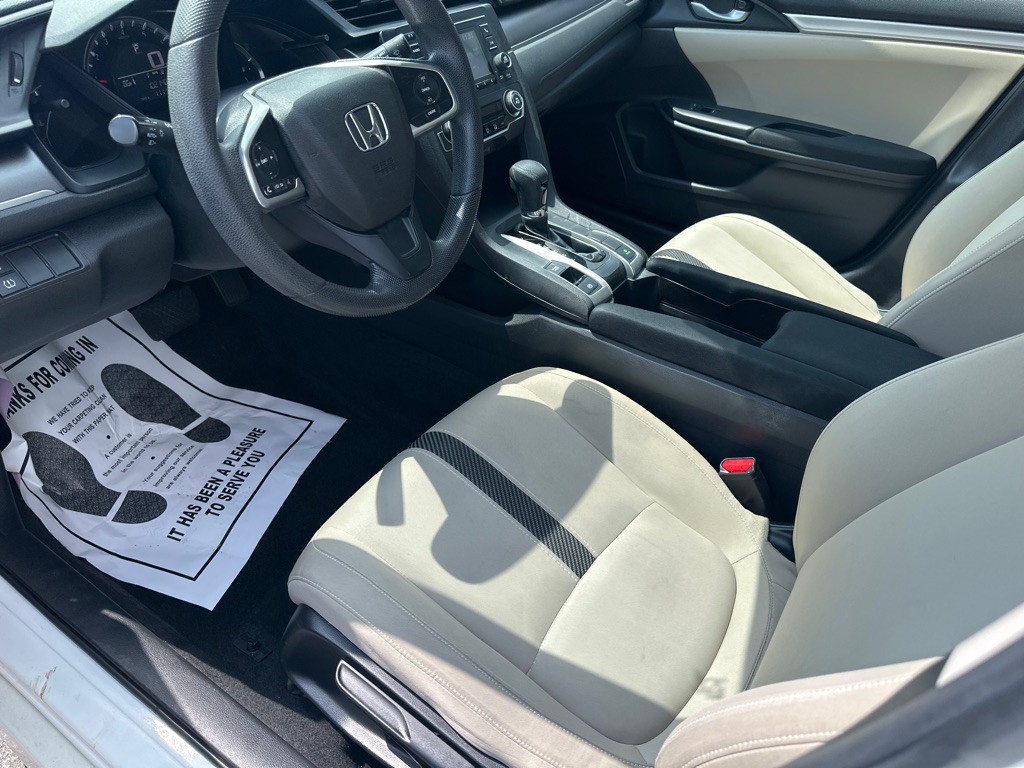2016 Honda Civic Image 13