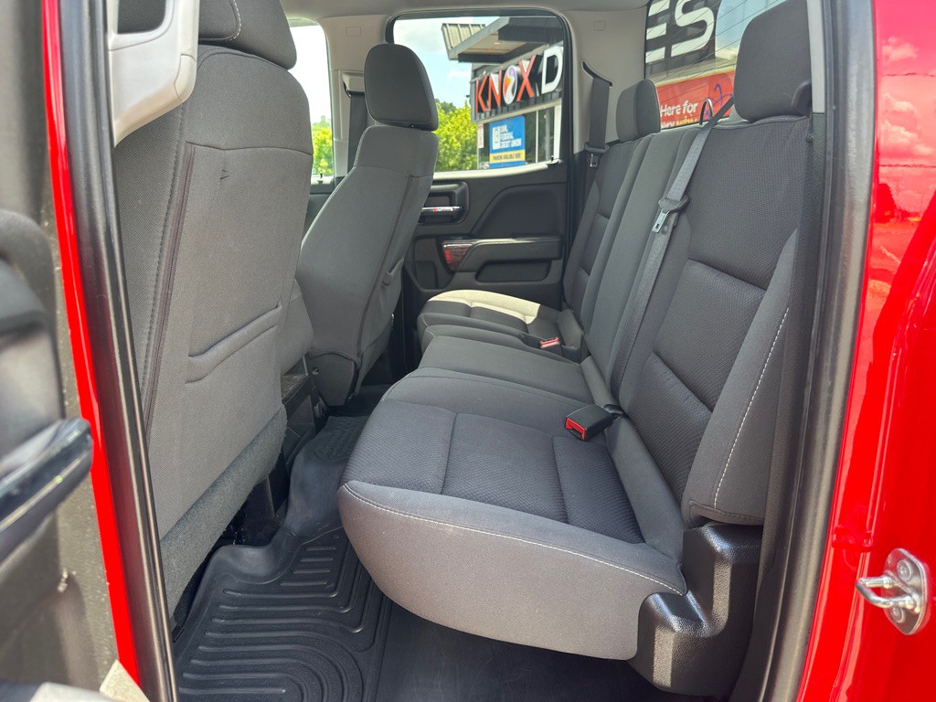 2018 GMC Sierra Image 8
