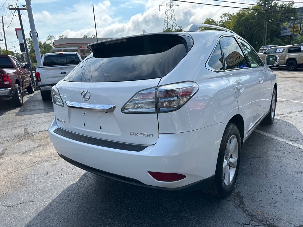 2010 Lexus RX Image 3