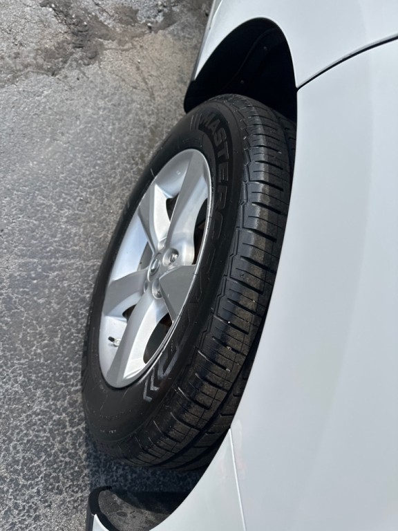 2010 Lexus RX Image 13